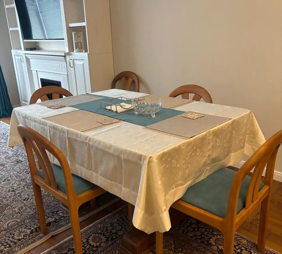 Апартаменты Charming Flat In Central Sofia - Steps From Ndk Болгария
